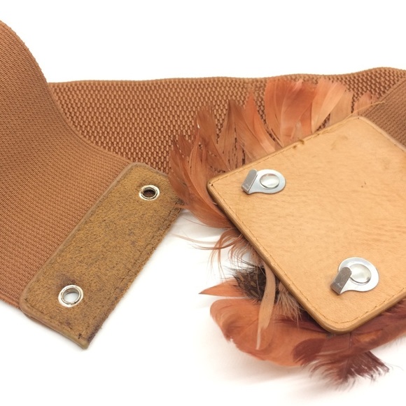 3/$30 VINTAGE FEATHER STRETCH BELT WIDE BROWN RHINESTONE ELASTIC FAUX LEATHER - Picture 12 of 14